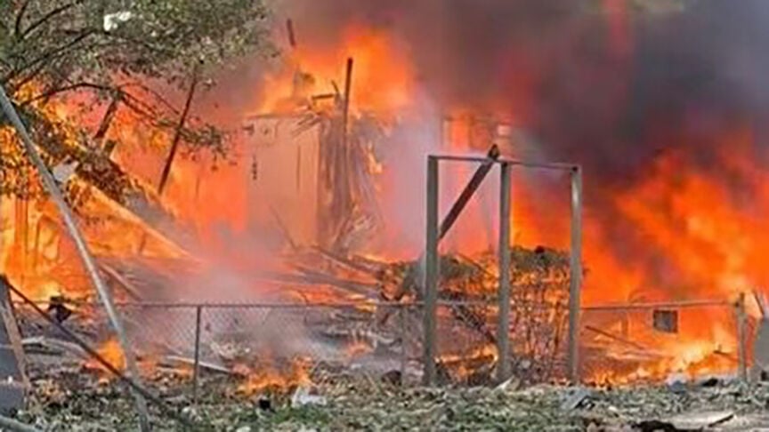 Gas surged into ×îÐÂÐÓ°ÉÔ´´ County house before massive explosion, report says